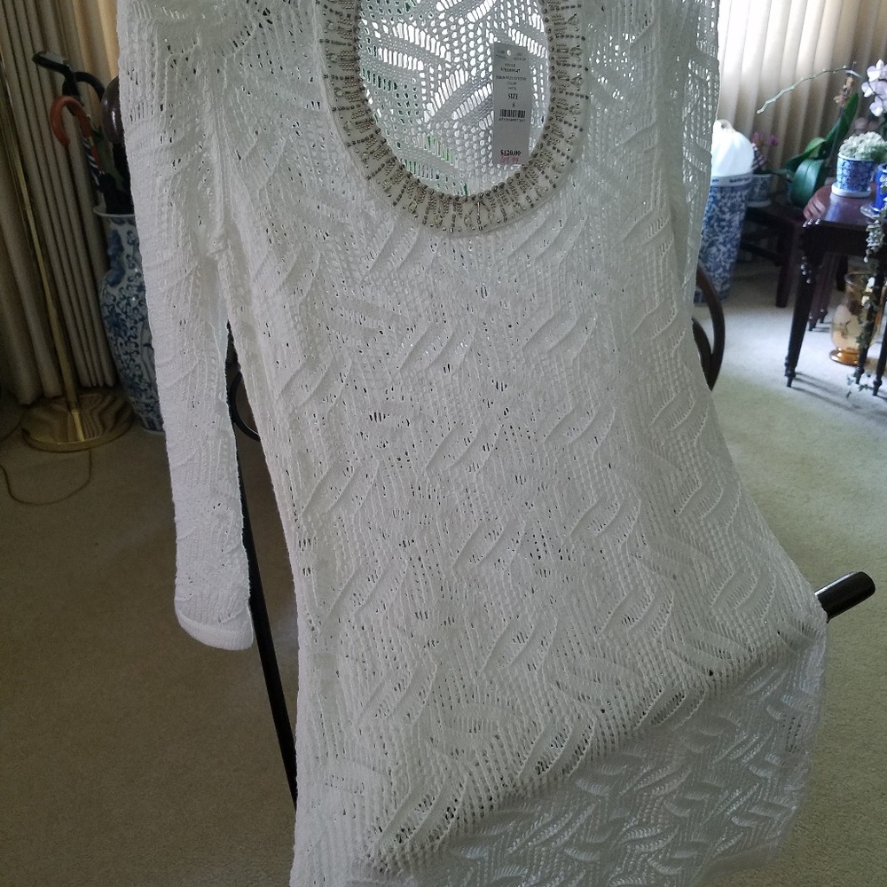 WHBM beautiful White Tunic Sweater - Picture 5 of 9